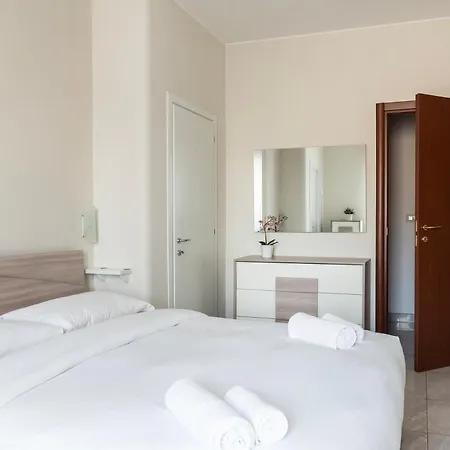 Youhosty - Populonia 10 Apartman Milánó